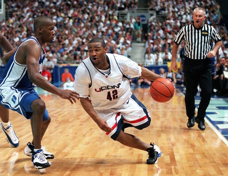 thesportsfanjournal.com